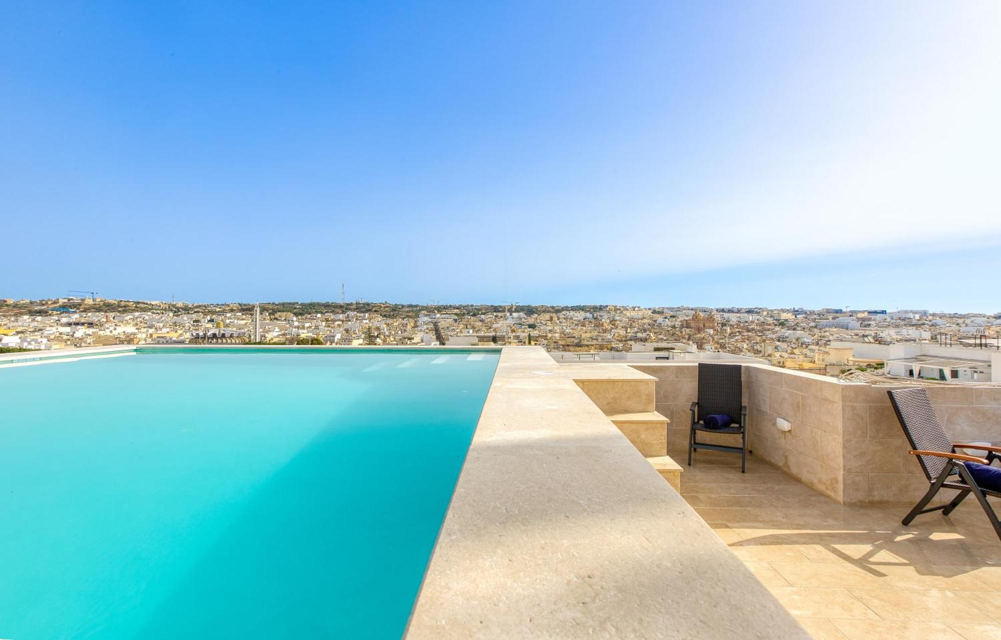 Annitchka Mansions - Penthouse In Central Malta Биркиркара Экстерьер фото